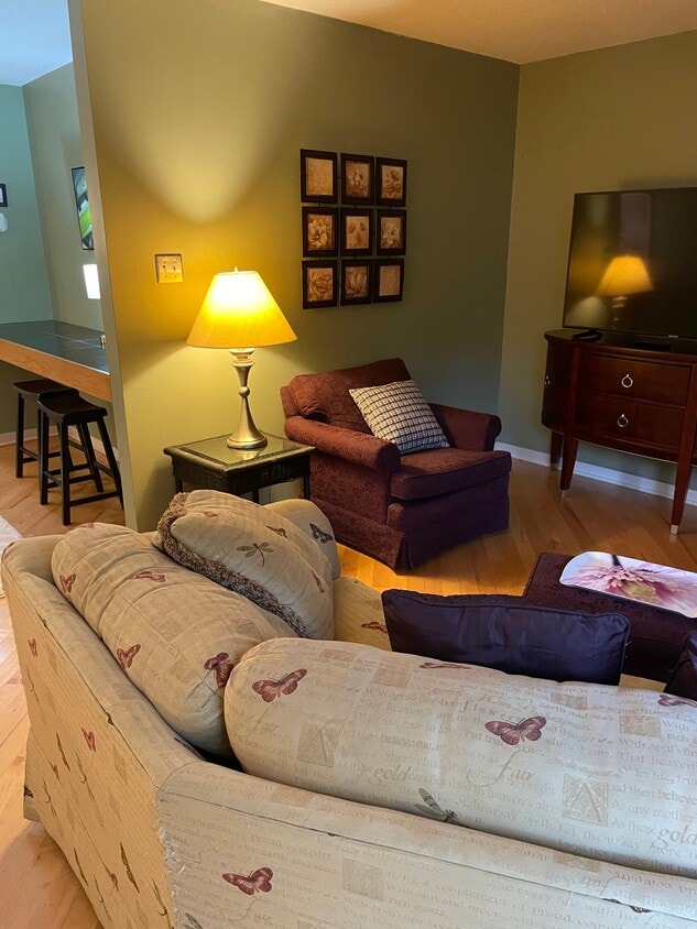 Photo - 62 Fernwood Ln (Chapel Hill, NC)