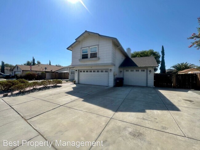 Foto del edificio - 4 br, 2.5 bath House - 2496 Spyglass Hills Rd