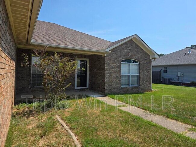 Building Photo - 26 Stonewood Dr