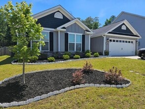 Building Photo - 799 Goodale Dr