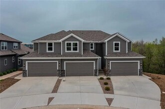 Building Photo - 12316 S Prairie Creek Rd