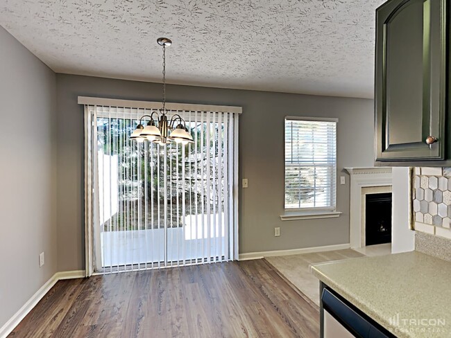Foto del edificio - 5810 Ridge Stone Way