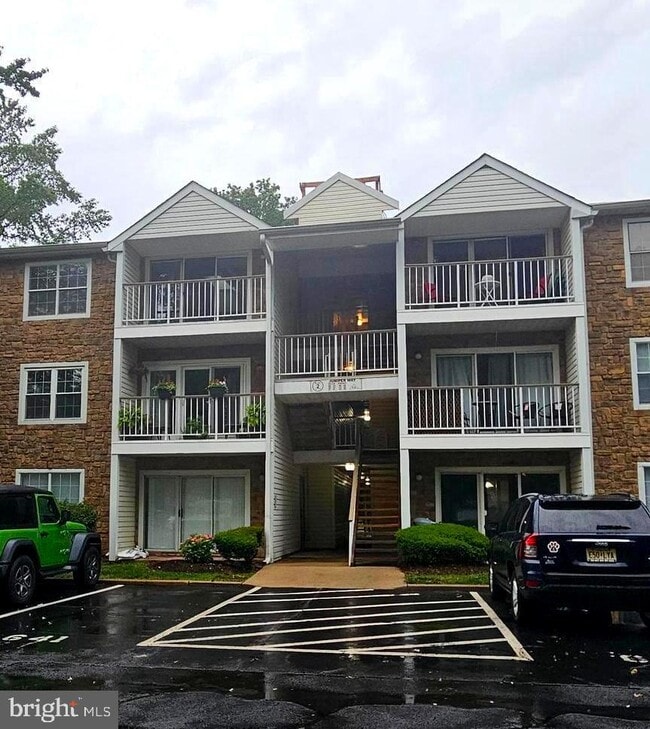 Building Photo - 48 Juniper Way