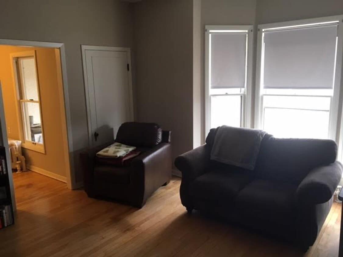 Foto principal - 629 6th St SE