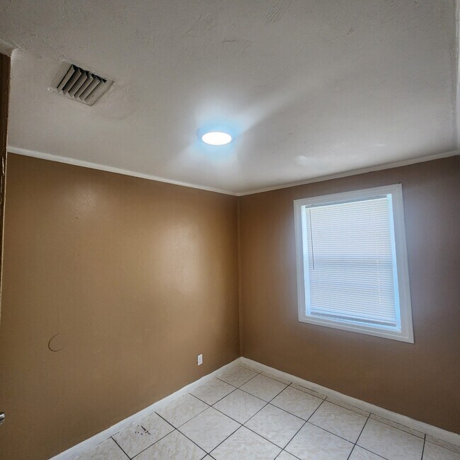 Bedroom 1 - 741 W 3rd St