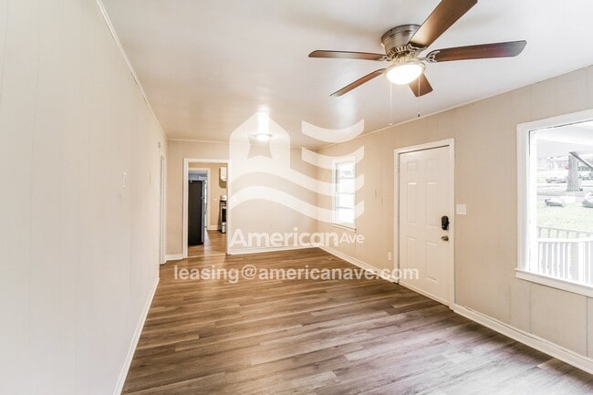 Foto del edificio - 4208 16th Ave