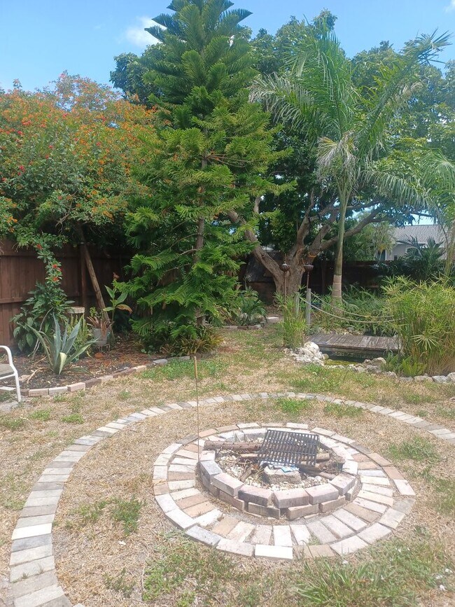 Foto del edificio - 4233 SE 8th Pl