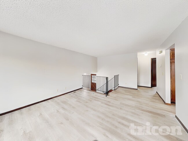 Building Photo - 3401 75th Ave N