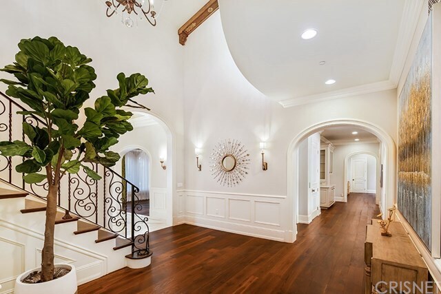 Foto del edificio - 2285 S Oak Knoll Ave