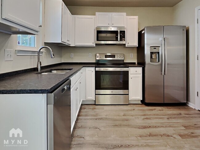 Foto del edificio - 5146 Brooktree Dr