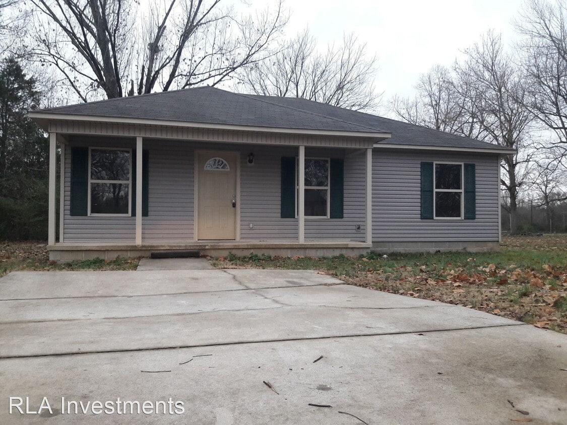 Primary Photo - 3 br, 2 bath House - 203 N 2nd St