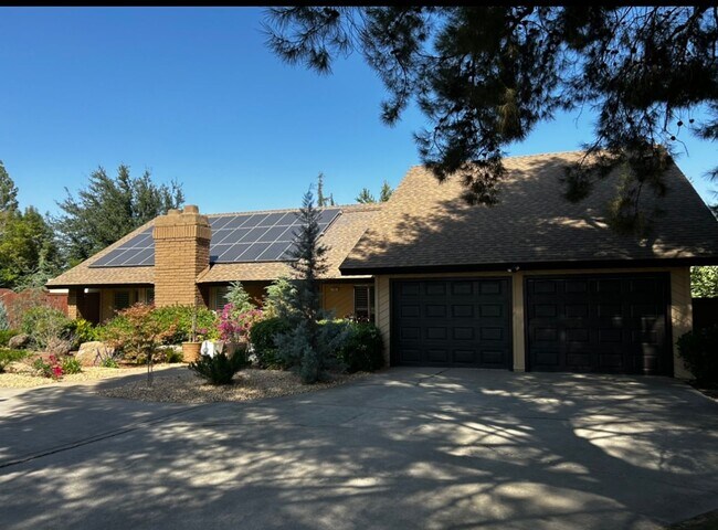 Foto del edificio - Single Family Home