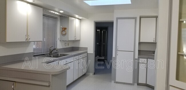Foto del edificio - 9520 118th St E