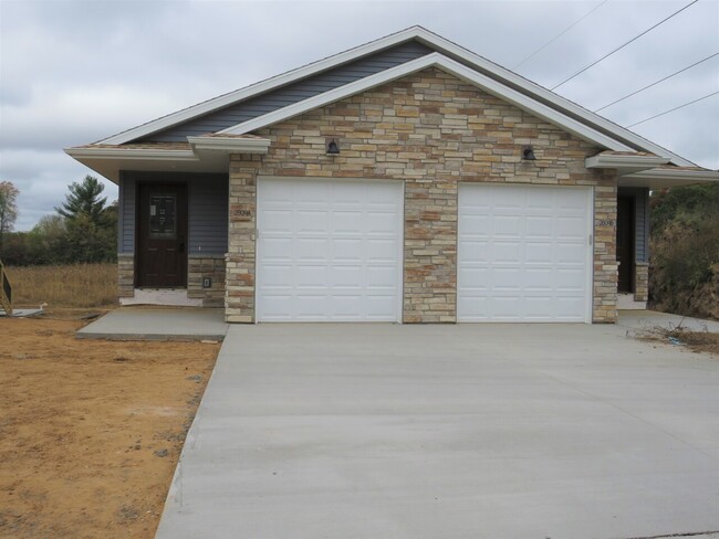 Building Photo - 2763 B
