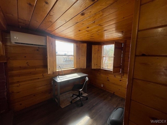 Building Photo - 705 Cerbat Ave