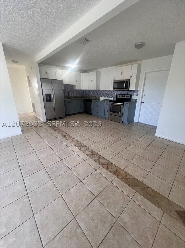 Foto del edificio - 828 SW 3rd St