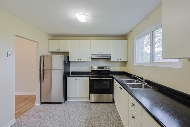 Photo du bâtiment - Winding Trail Townhomes
