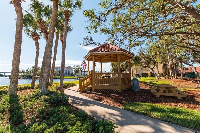 Foto del edificio - 59 Rivers Edge Ln
