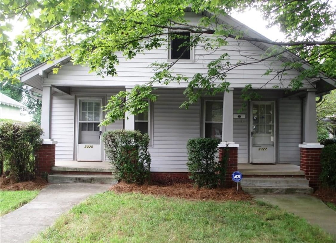 Primary Photo - 2325 Spring Garden St