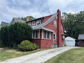 Building Photo - 1217 Florencedale Ave