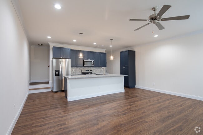 3BR, 2.5BA - 1,512SF - Living Room - The Arbors