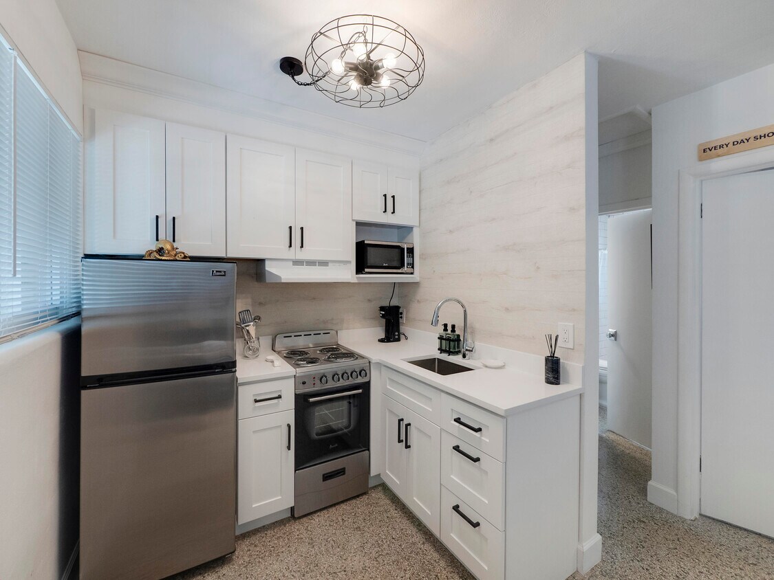 Foto principal - 1258 Beach Rd