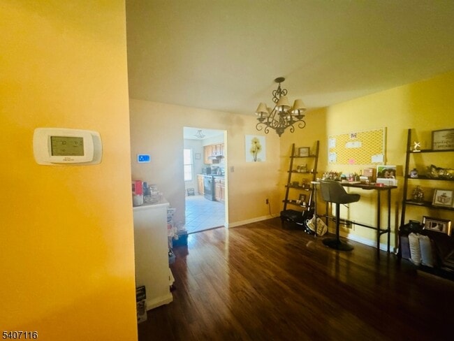 Foto del edificio - 174 Carson Ct