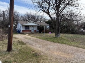 Building Photo - 1660 Marsalis Rd