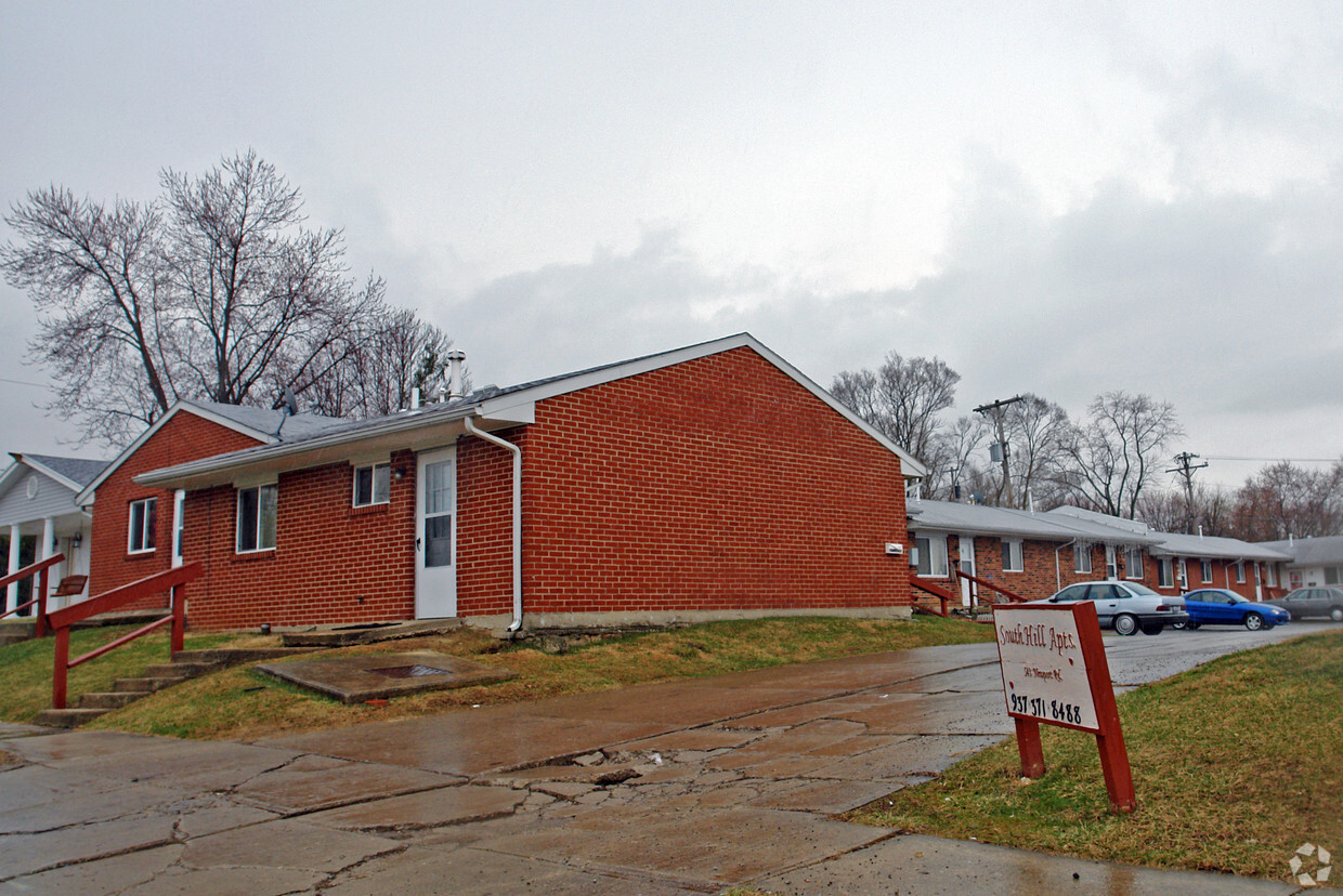 Primary Photo - South Hill Apartments