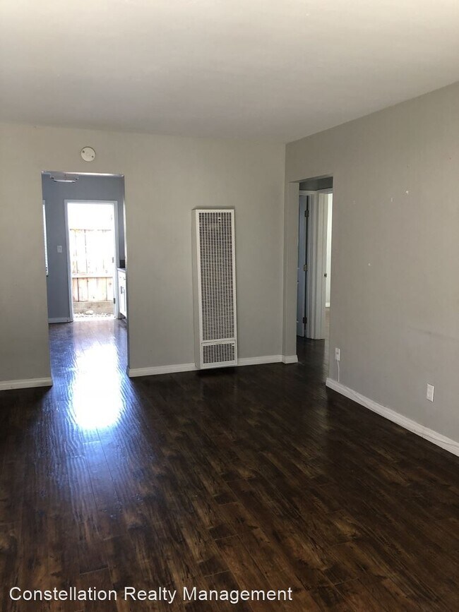 Foto del edificio - 4110-4124.5-41245 32nd St