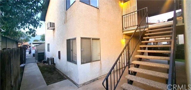 Building Photo - 742 E F St