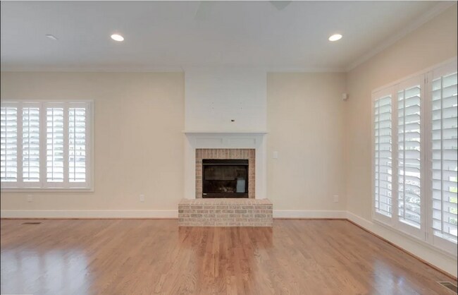 Foto del edificio - 630 Mt Lebanon Church Rd