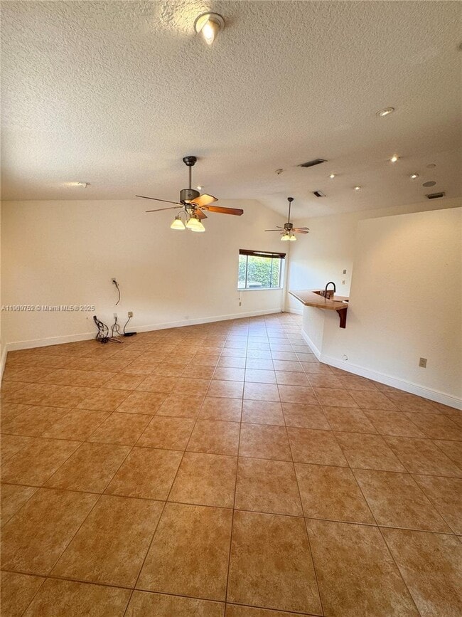 Foto del edificio - 17910 SW 137th Ct