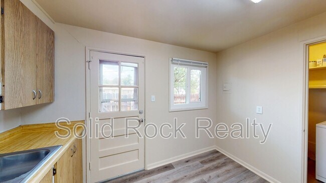 Foto del edificio - 411 N 30th St