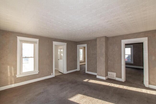Foto del edificio - 832 9th Ave SE