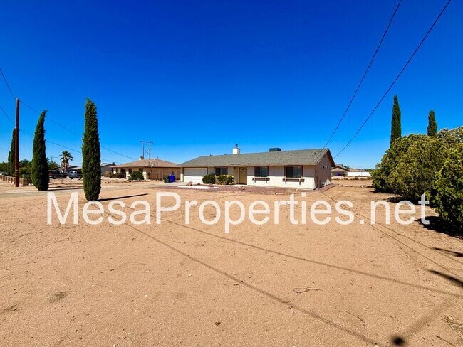 Foto del edificio - 11155 Mohawk Rd