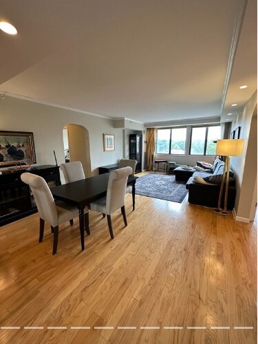 Foto del edificio - 1726 Beacon St