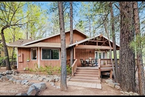 Building Photo - 17520 Bluejay Cir