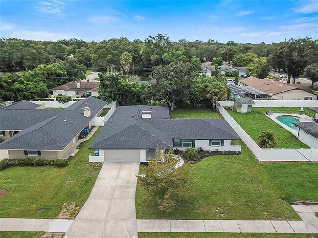 Front Aerial - 1160 Kewannee Trl