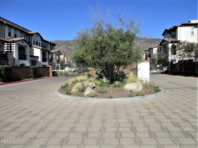 Building Photo - 641 W Foothill Blvd