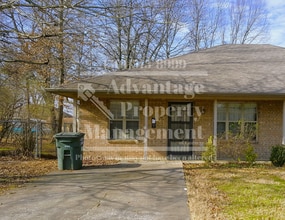 Building Photo - 107 B S Baridon St