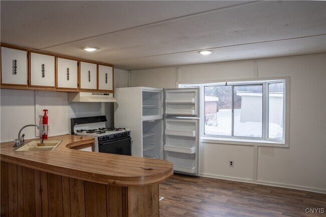 Foto del edificio - 110 Mountain View Ln