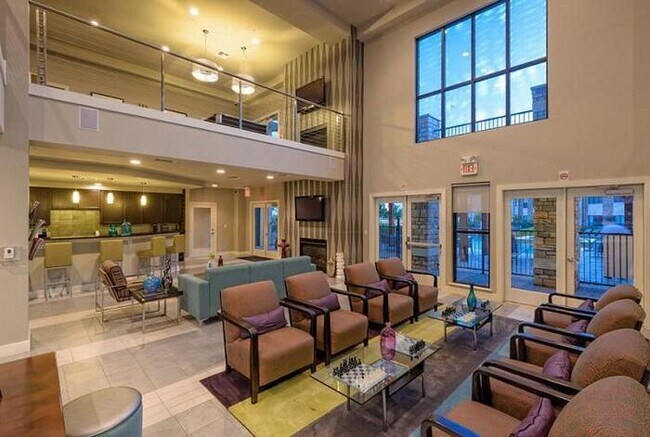 Foto del edificio - 4700 Ridge Rd