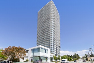 Building Photo - 13685-13102 102 Ave