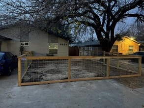 Building Photo - 6001 Jain Ln