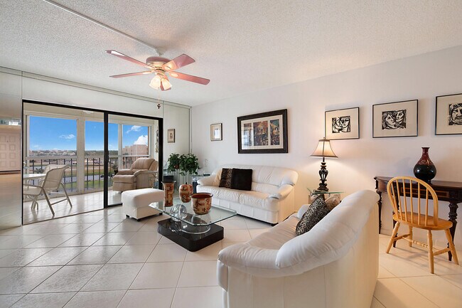 Foto del edificio - 7310  Ashford Place 803 Delray Beach Fl 33446