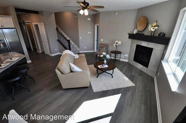 Building Photo - 2 br, 3 bath House - 921 Tranquility Path