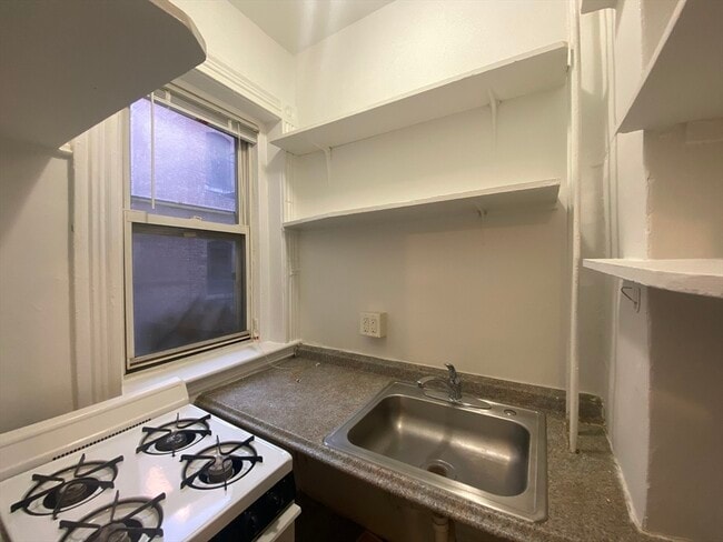 Building Photo - 327 Huntington Ave