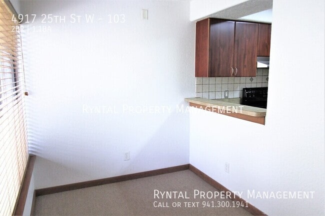 Foto del edificio - 4917 25th St W