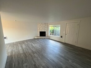 Building Photo - 3648 SE 108th Ave